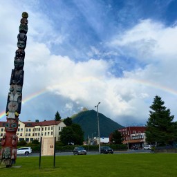 Exploring Sitka, Meeting Bears and more Boat Projects